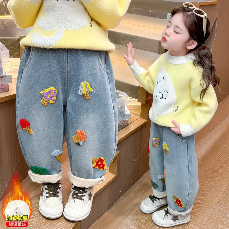 女童加绒牛仔裤2025新款冬季宝宝宽松休闲洋气裤子加厚儿童直筒裤