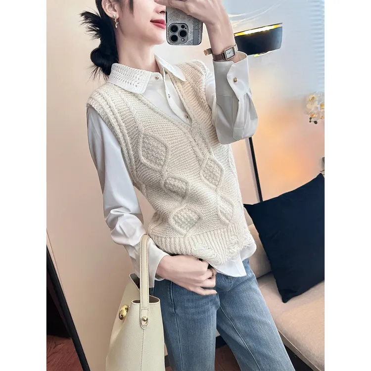 YOU SEE/柚见 超好看叠穿针织马甲~马海毛慵懒风钩花镂空麻花背心