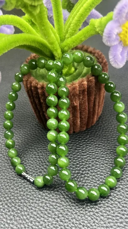 高品质天然碧玉微矿7-8MM女款款手串项链妈妈链辣阳绿菠菜绿