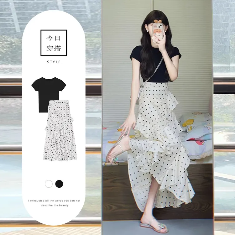 夏季穿搭一整套女装2025新款修身显瘦短袖T恤设计感半身裙两件套