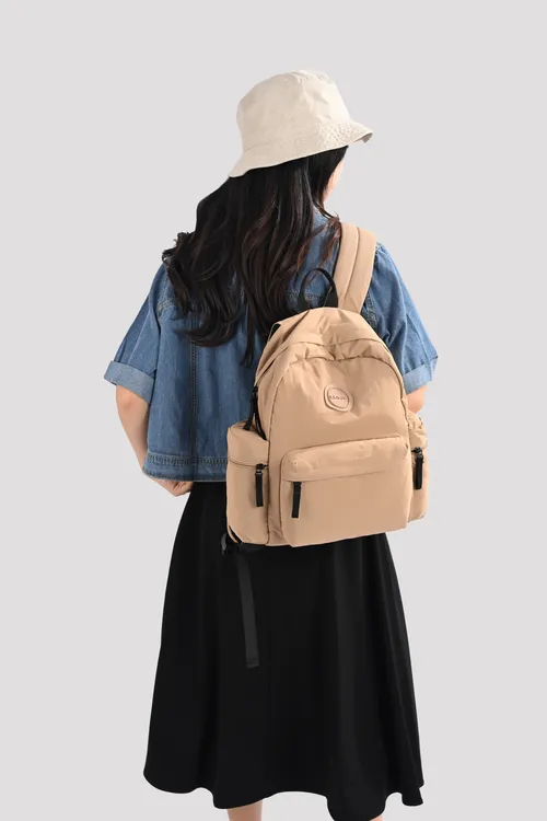 超轻青春校园书包休闲防水女士男士纯色日系女拉链旅行登山包