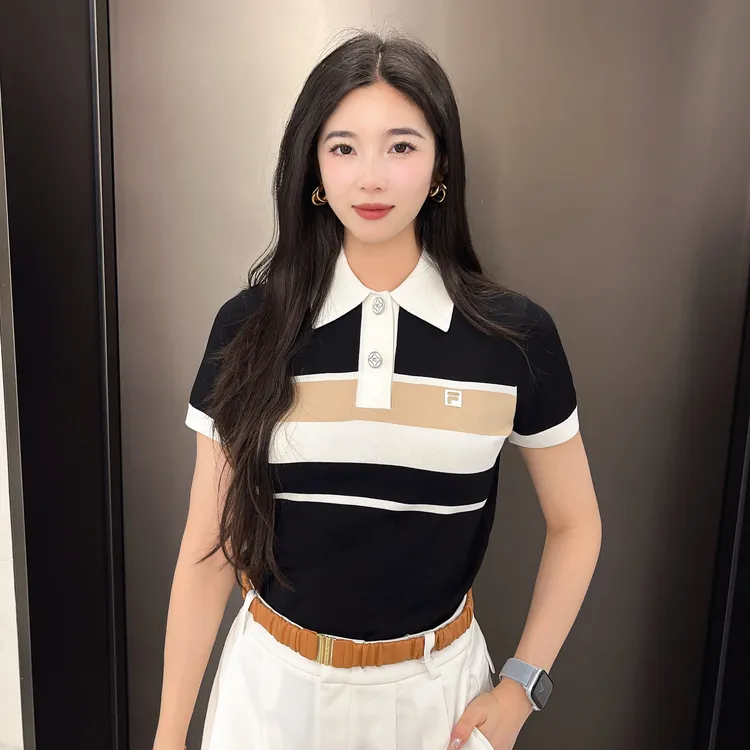 FILA斐乐正品女款休闲百搭潮流户外运动透气舒适短袖A11W525404F