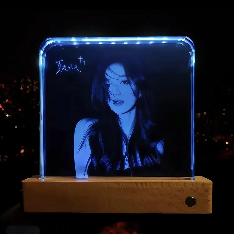 水晶玻璃内雕照片定制生日礼物情人节夜灯摆台玻璃画定制真人照片