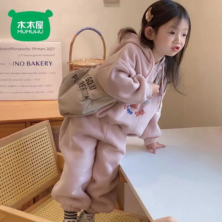 木木屋韩版女童冬装新款套装可爱卡通小熊加绒加厚卫衣春秋两件套