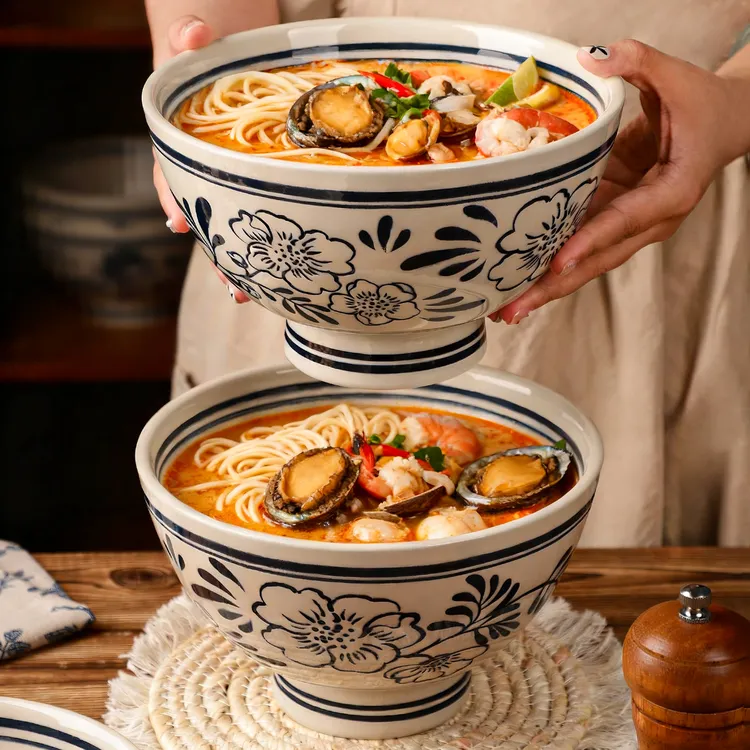 【居聪】复古风山茶花影高温釉下彩陶瓷大容量高脚汤碗防烫陶瓷面碗