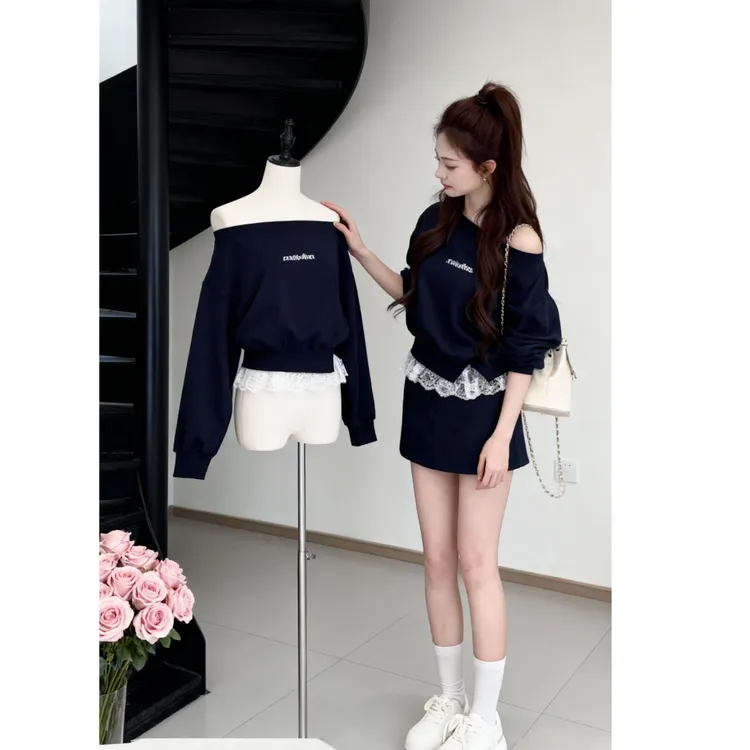 秋冬时尚一整套女装2025新款韩版设计感蕾丝卫衣高腰短裙三件套潮