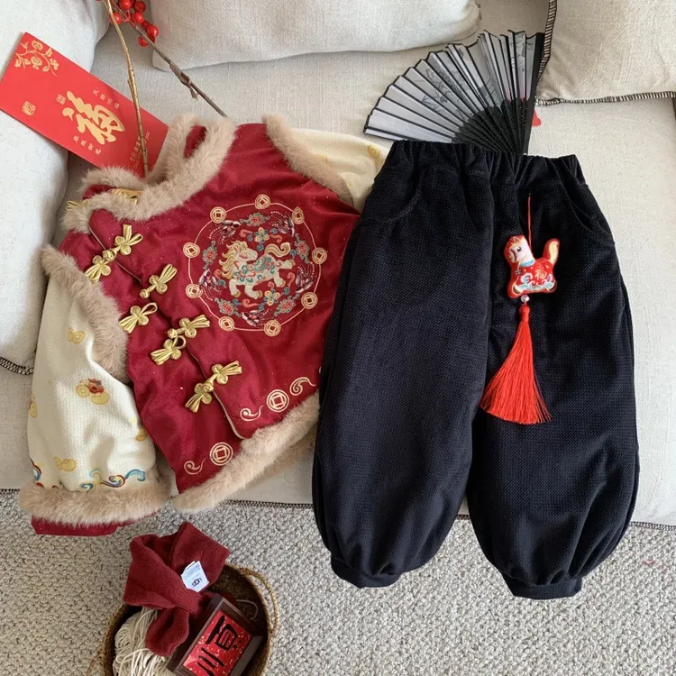 儿童加厚加绒卫衣套装男女童红色喜庆新年服小童冬装宝宝过年衣服