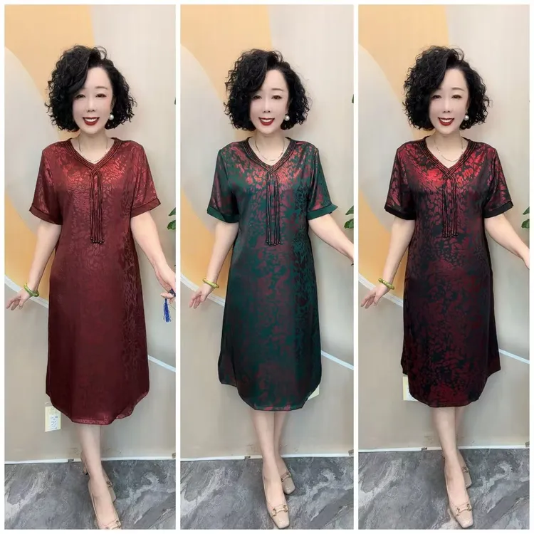 2521夏新品优雅女人宽松大码遮肚长款连衣裙，裙长107