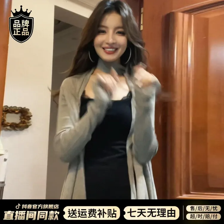 赫本风法式气质黑色包臀连衣裙子女夏2025新款初秋季穿搭套装短裙