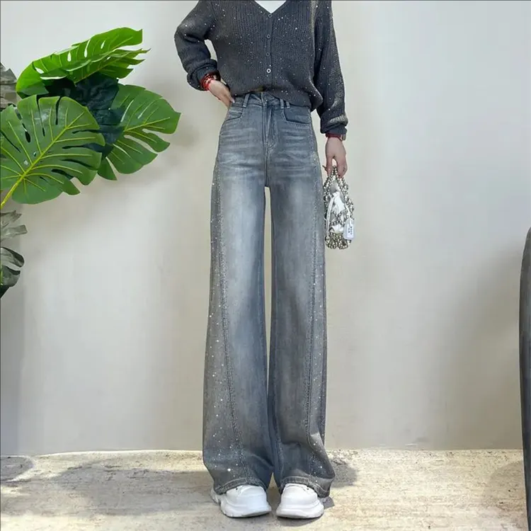 时髦洋气烫钻窄版直筒牛仔裤2025秋季新款宽松垂感高腰显瘦休闲裤