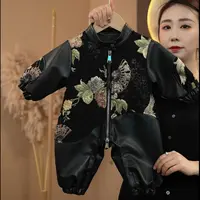 2025春秋款抱服男童爬爬服婴幼儿连体衣儿童哈衣重工复古外出皮衣