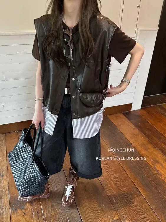 高级感条纹拼接皮衣马甲外套女2025秋季新款宽松叠穿无袖pu皮坎肩