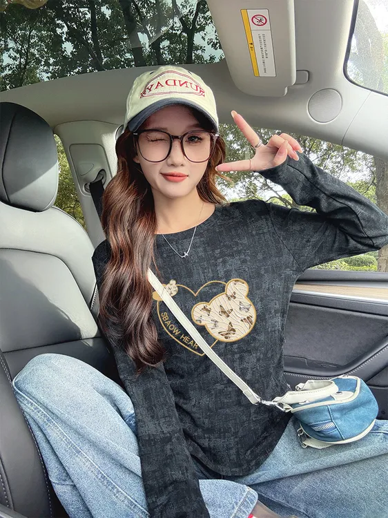 圆领扎染长袖T恤内搭打底衫女秋季新款韩版时尚修身显瘦卡通上衣