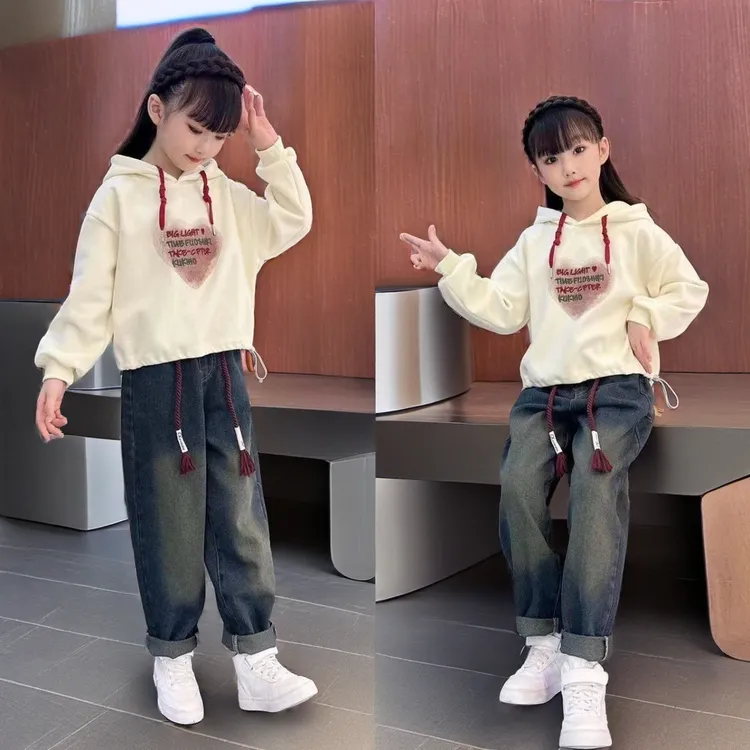 2025春秋中大休闲拼色套装休闲字母老爹短款套装韩版卫衣女童