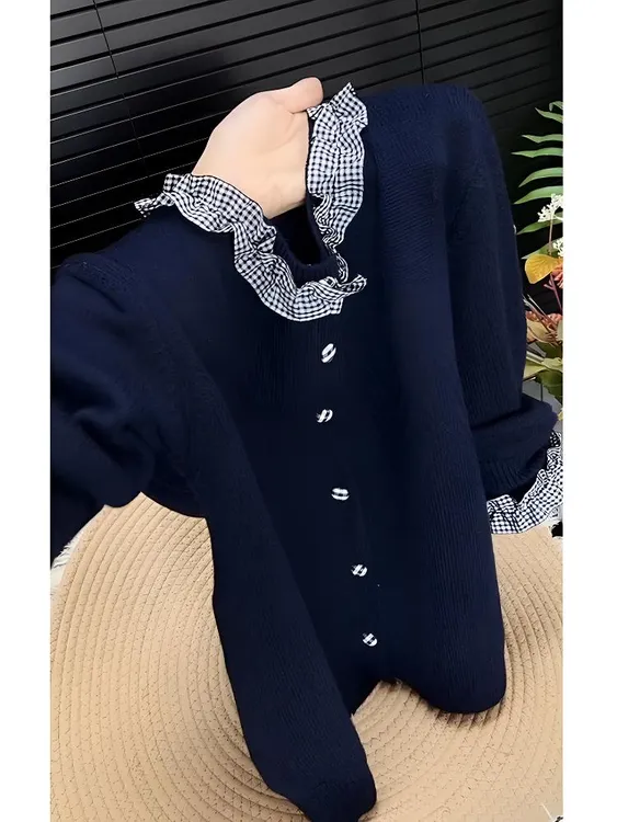法式藏蓝色毛衣外套女2025秋冬季新款设计感格子拼接针织开衫上衣