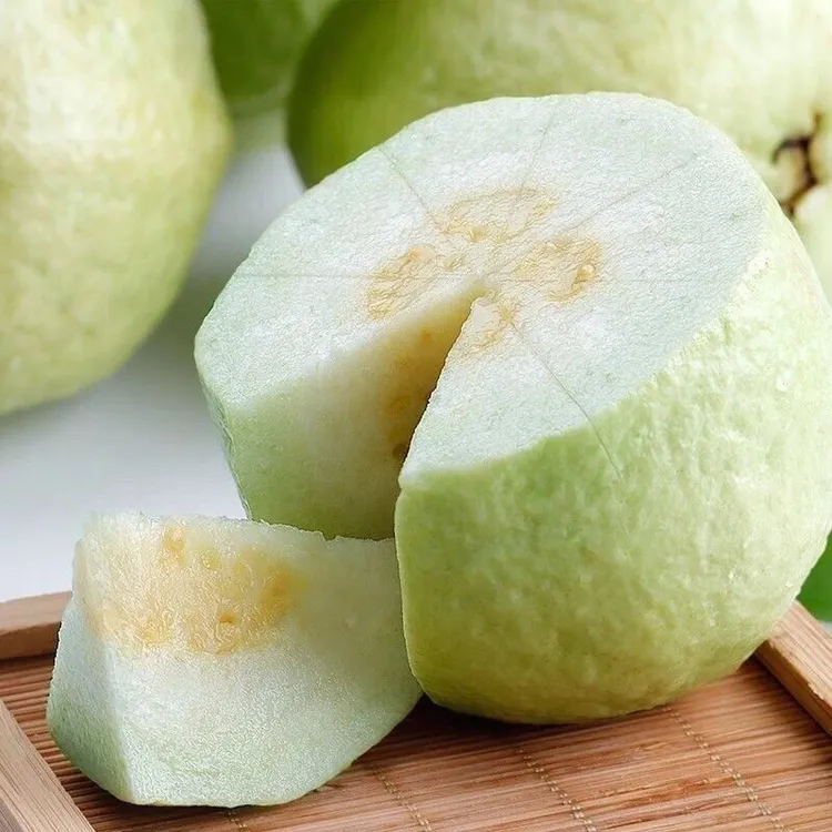 广西白心番石榴新鲜采摘脆甜清爽