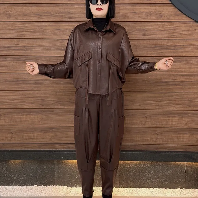 （9016-1）2025年冬季新款图层压花加绒时尚洋气显瘦遮肉POLO领套装