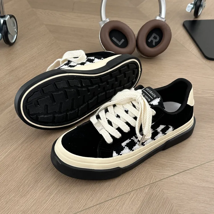 原创设计小香风男鞋2025秋冬潮流痞帅板鞋男新款百搭休闲男款鞋子