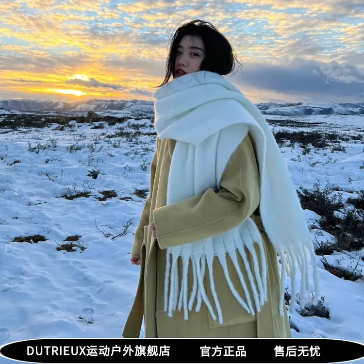 新款马海毛纯色围巾女冬季保暖围脖加厚毛线针织粗流苏披肩外搭男