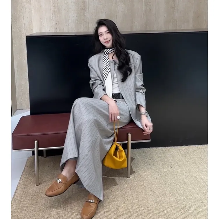 高级感轻奢休闲职业西装套装女春季大方得体气质外套半身裙两件套