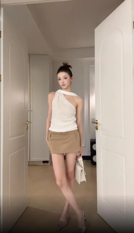 【偷心契约】夏季新款设计感蕾丝飘带单肩背心吊带配半身裙两件套女