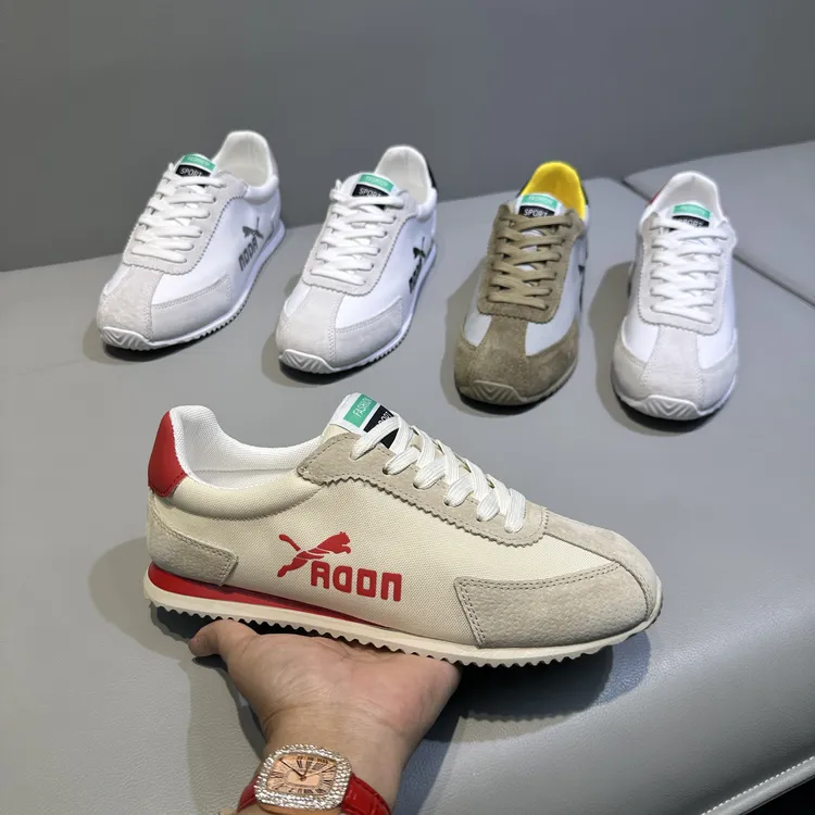 圆头平跟休闲风中国风休闲板鞋百搭阿甘鞋欧若动感风