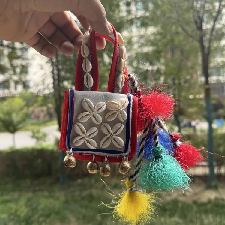 藏式车载挂件小包铃铛