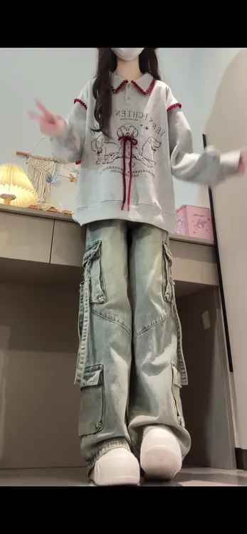 2025早秋新款韩系穿搭松弛感polo领灰色卫衣搭配工装牛仔裤两件套