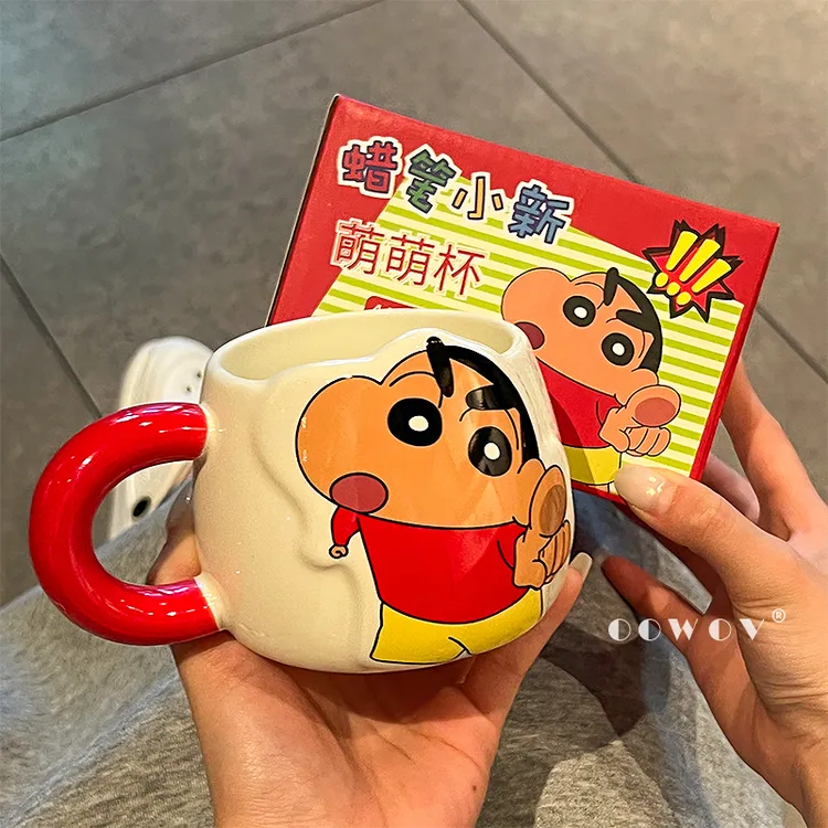 蜡笔小新马克杯子陶瓷咖啡女生高颜值情侣水杯牛奶杯带勺生日礼物
