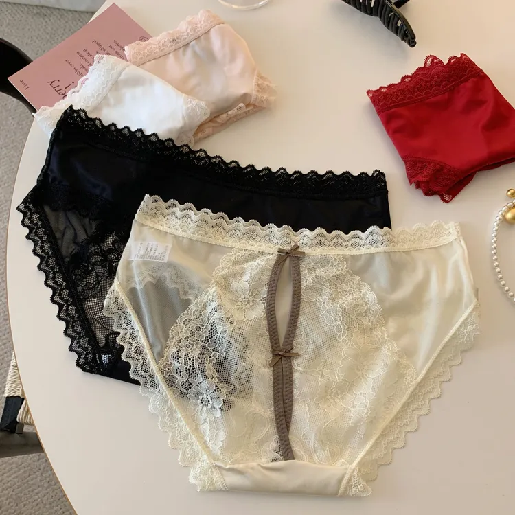 无痕透气镂空加长档奶油蕾丝女三角内裤低腰性感少女中腰内裤蕾丝