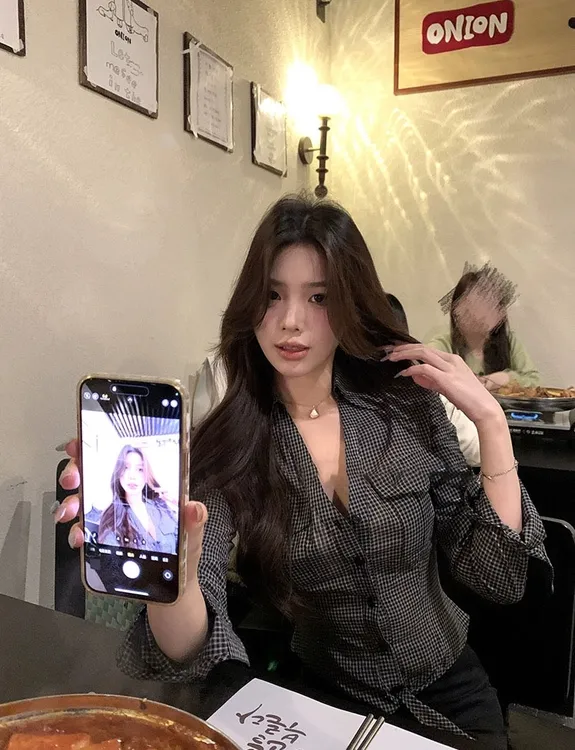 望野集Widset（格纹）格子衬衫女秋季纯欲收腰显瘦不规则长袖T8051#