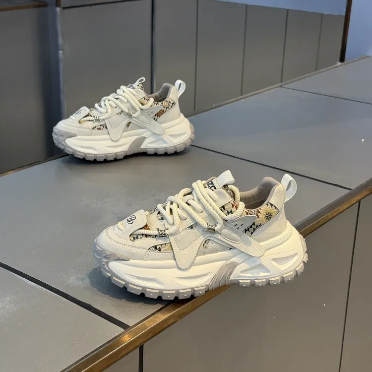 2026春季新款皮面舒适休闲厚底增高韩版系带时尚老爹鞋男款