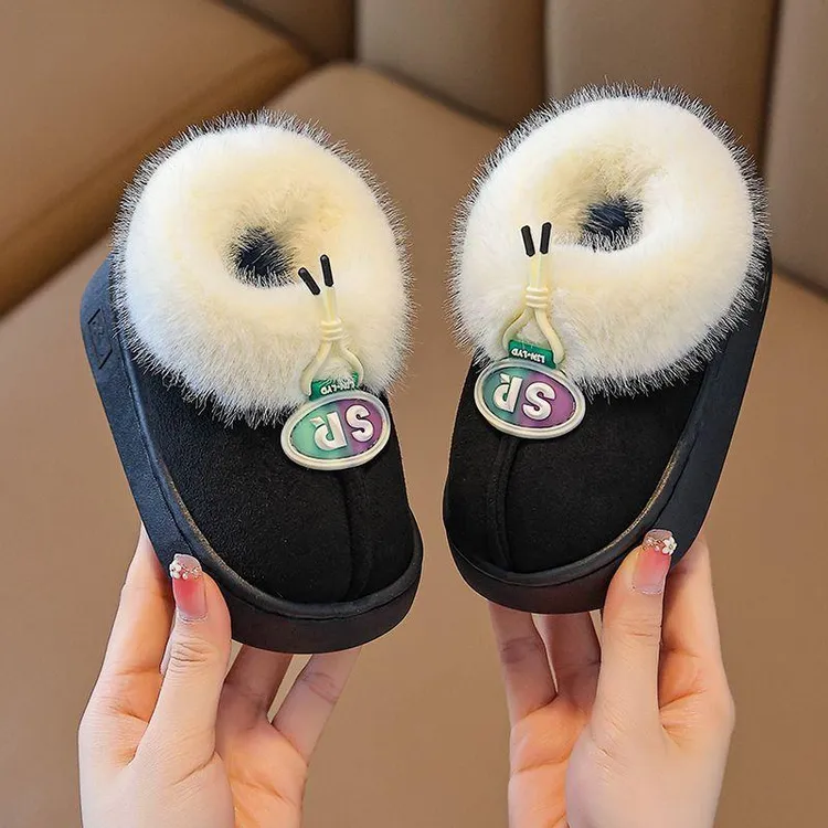 儿童鞋秋冬季家居防滑时尚简约可爱男女童加厚保暖防水包跟鞋