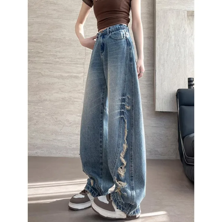 2025夏季破洞阔腿弯刀牛仔裤女春夏新款设计感宽松美式直筒香蕉裤