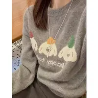 【帽子小熊】时尚卡通提花慵懒圆领针织毛衣女套头FFK6057
