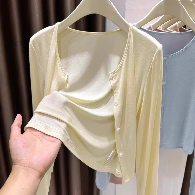 芯娇晴糖果黄色防晒开衫夏季薄款冰丝针织披肩配裙子外搭罩衫面膜