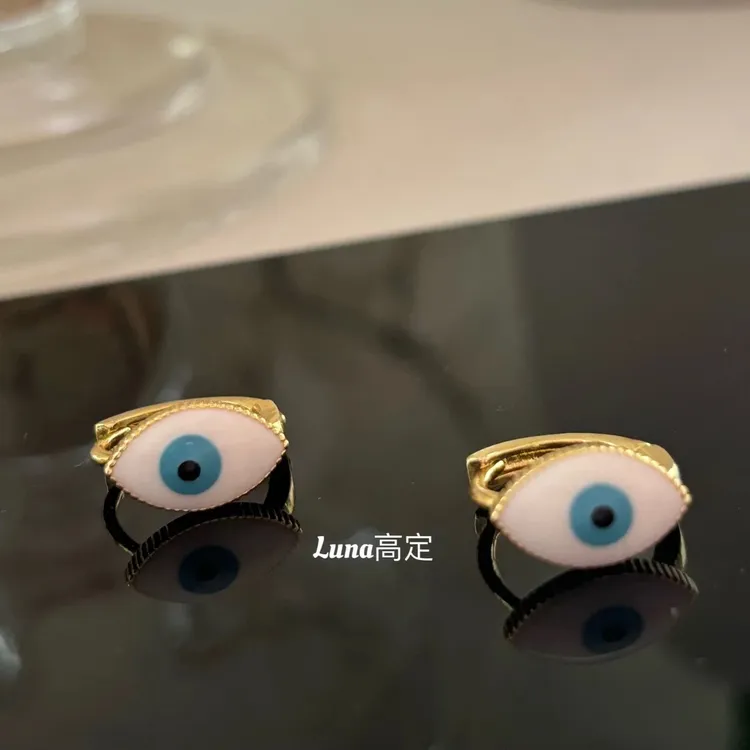 铜合金合成锆石耳饰 Luna定制089蓝眼睛经典复古耳环耳扣
