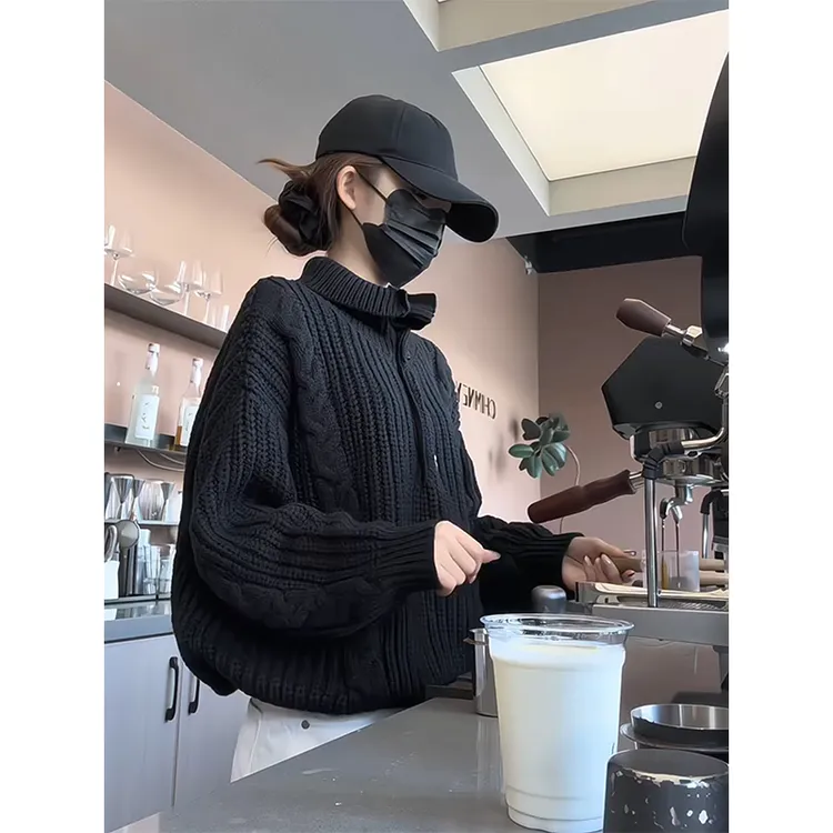 韩系软糯翻领黑色针织开衫女秋冬季2025新款洋气小众休闲毛衣上衣