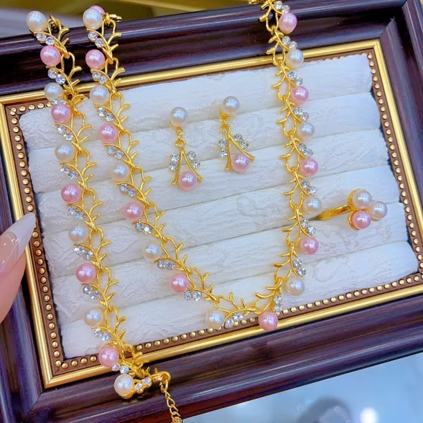 铜合金项链 1760新款四件套首饰耳环项链戒指手链爆款白搭时尚