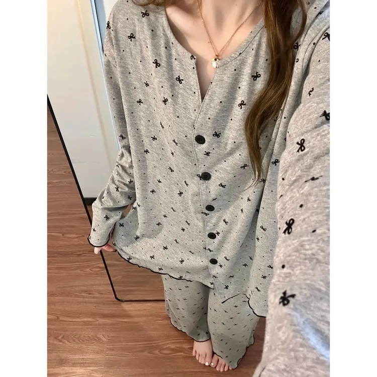 甜美简约蝴蝶结波点印花睡衣女春秋新款长袖长裤家居服套装可外穿