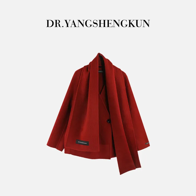 杨圣坤2025冬季新品羊毛羊绒混纺围巾双面呢短款大衣外套TR251023