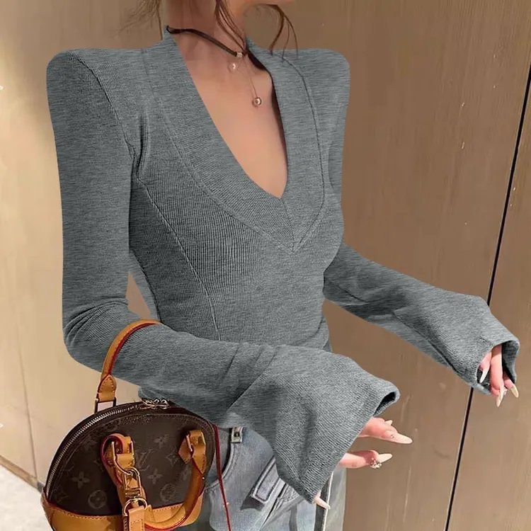 2025气质百搭潮流喇叭袖T恤女士春季复古风修身显瘦螺纹领针织衫