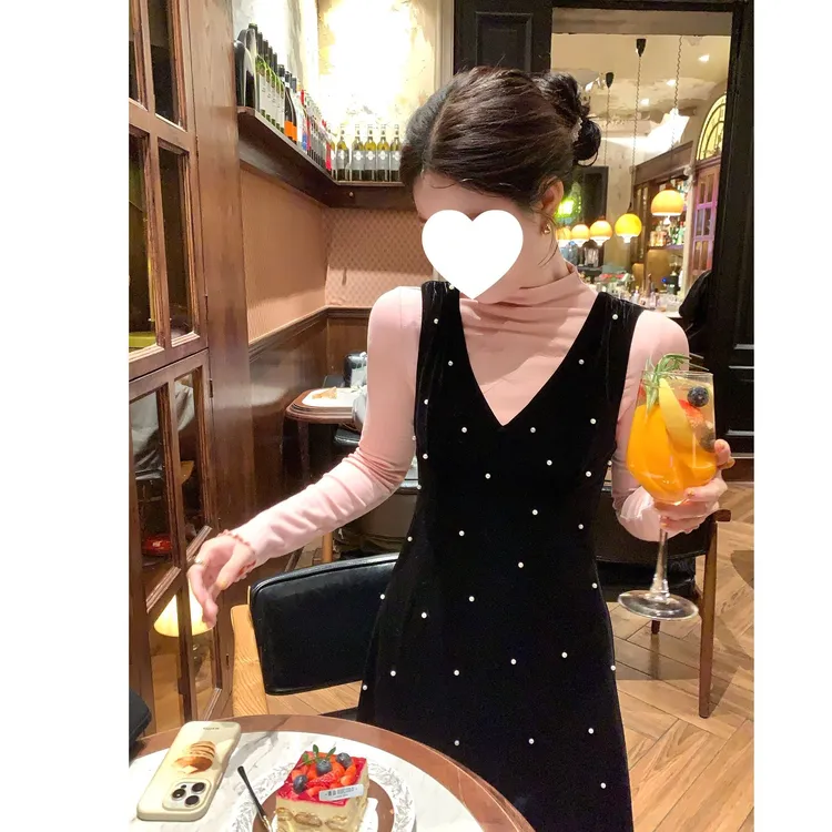【珍珠璀璨】韩版V领丝绒连衣裙女中长款温柔秋冬修身长裙+打底上衣