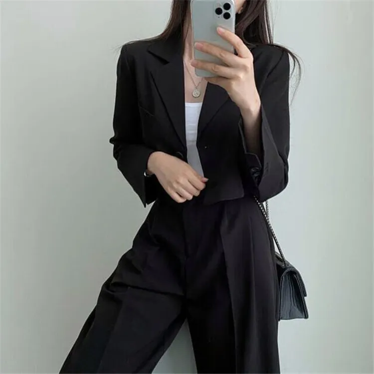 黑色小西装外套女2025年秋季新款设计感小个子气质通勤西服套装女