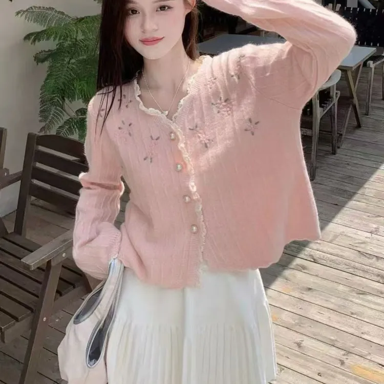 早秋季新款巨好看高级感针织开衫女韩版长袖外穿款显瘦百搭上衣潮