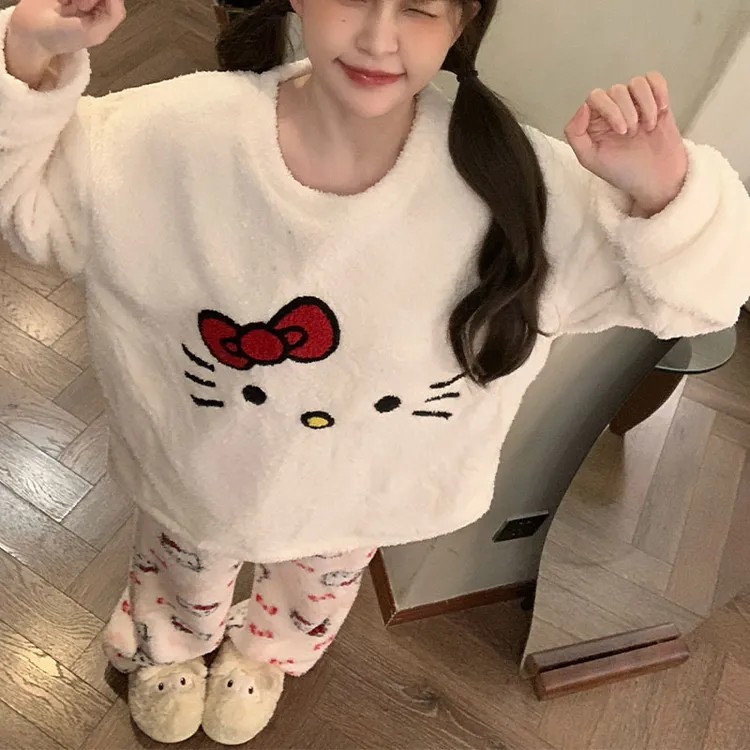 秋冬季爆款日系卡通珊瑚绒睡衣女款加绒保暖法兰绒学生家居服套装