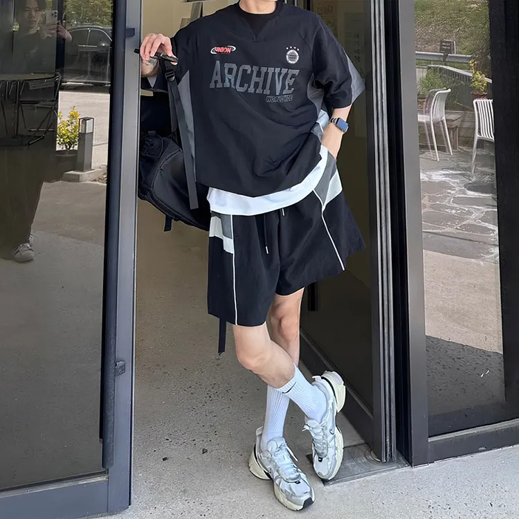 圆领拼接轻薄尼龙运动短袖T恤男士春季新款小众撞色字母宽松套装