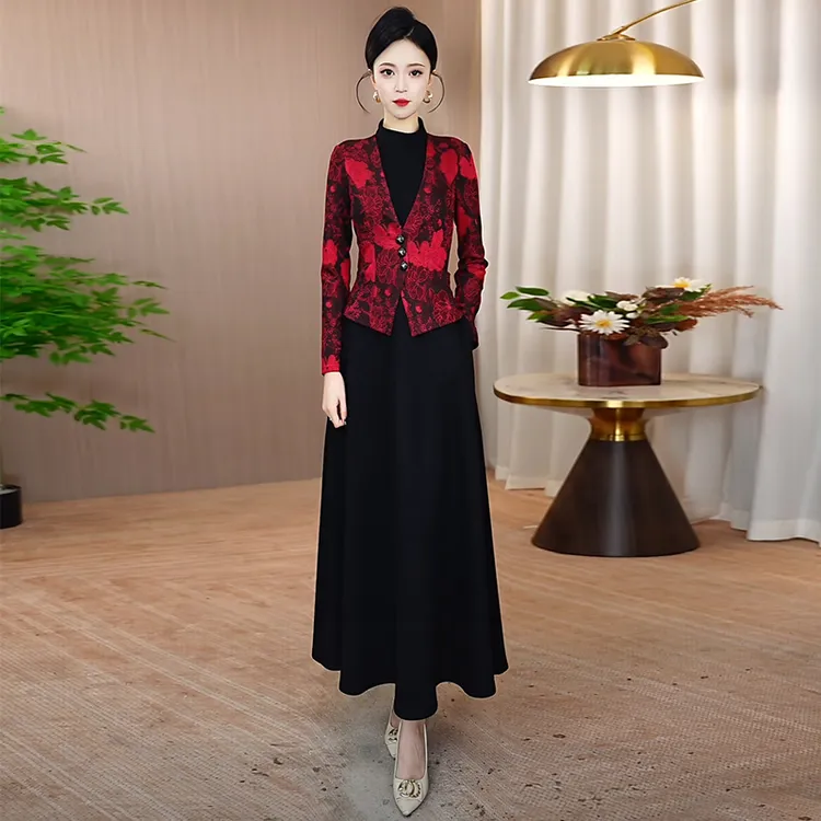 加厚保暖毛呢连衣裙女2025秋冬新款假两件修身裙子高贵洋气长裙