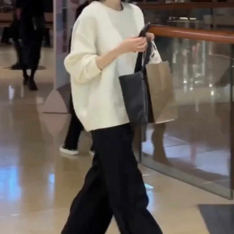 新款时尚洋气精品女装S1148