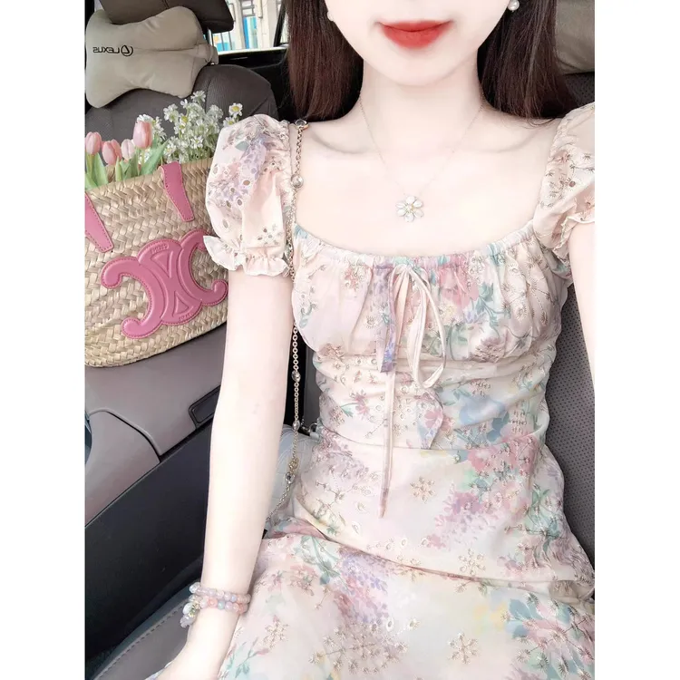 老钱风松弛感女装贵气K法式气质时尚泡泡袖连衣裙印花修身提花系
